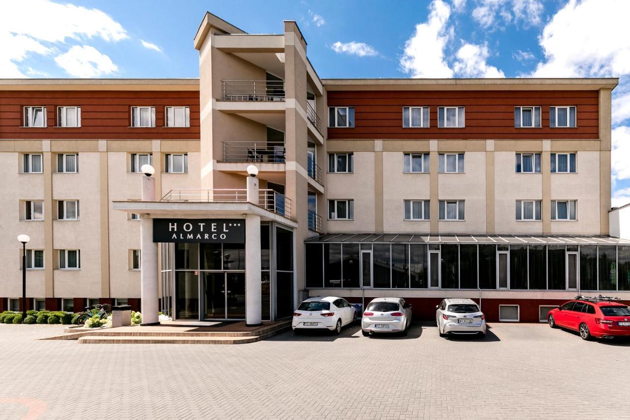 Hotel Almarco Sroda Wielkopolska Exterior photo